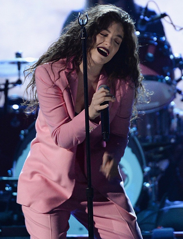 Lorde pantsuit Nirvana Lorde pantsuit Nirvana