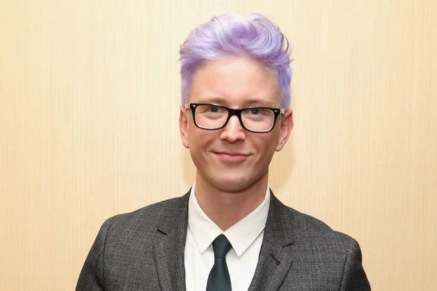 4. The meaning behind Tyler Oakley's blue hair - wide 6