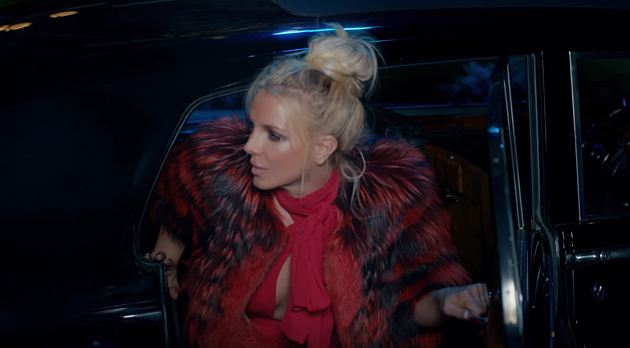 britney-car-slumber-party.png?w=630&h=34
