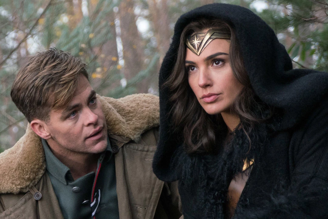 'Wonder Woman 2 ' Plot Details: Will '80s Timeline Bring Back Chris Pine?