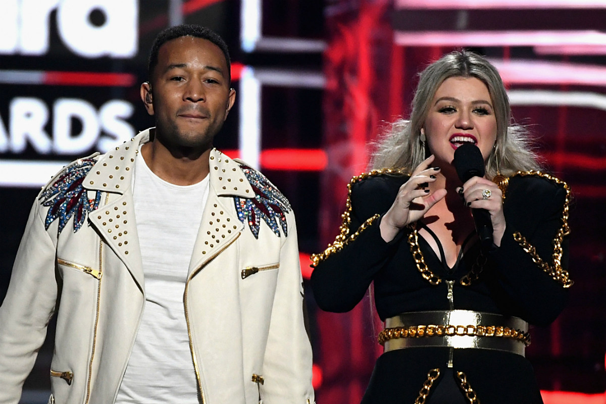 John Legend and Kelly Clarkson Lyrics to 'Baby It's Cold Outside'