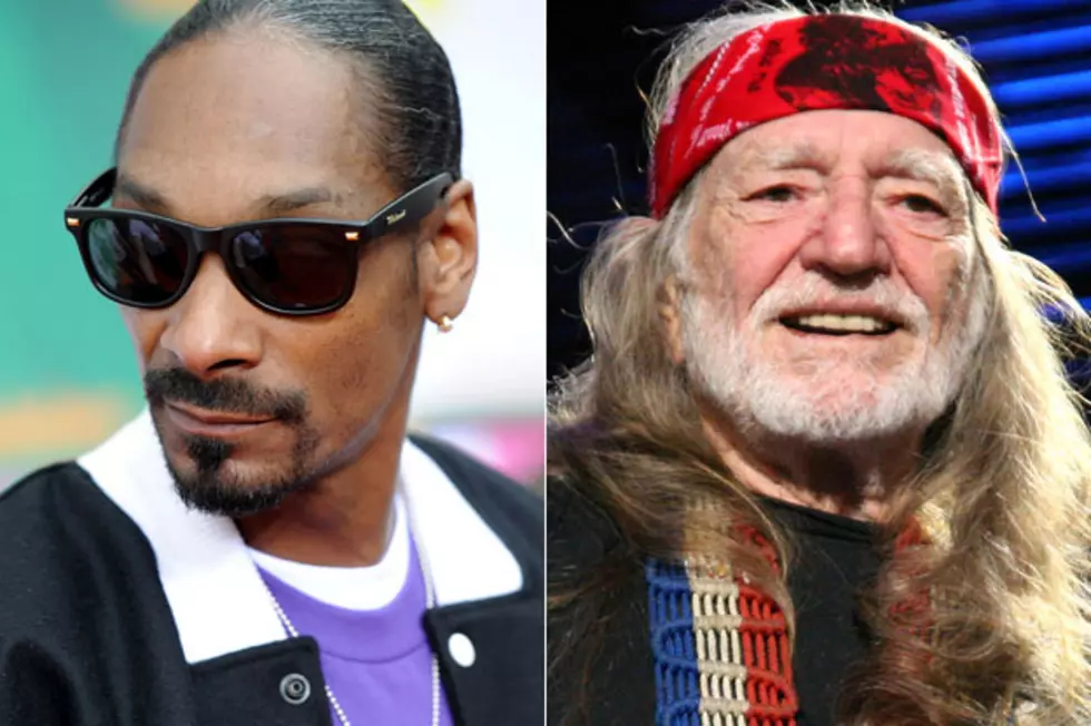 Snoop Dogg, Willie Nelson Release 420-Themed ‘Superman’ Video