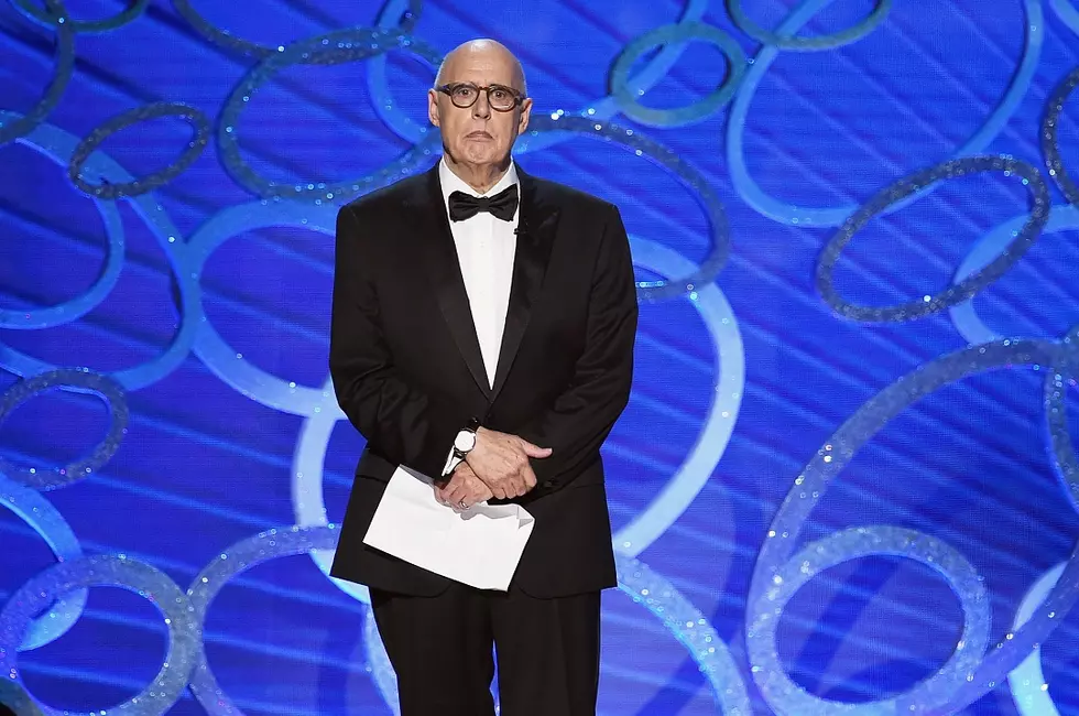 Jeffrey Tambor Wins Emmy For ‘Transparent,’ Calls For More Roles For Trans Actors